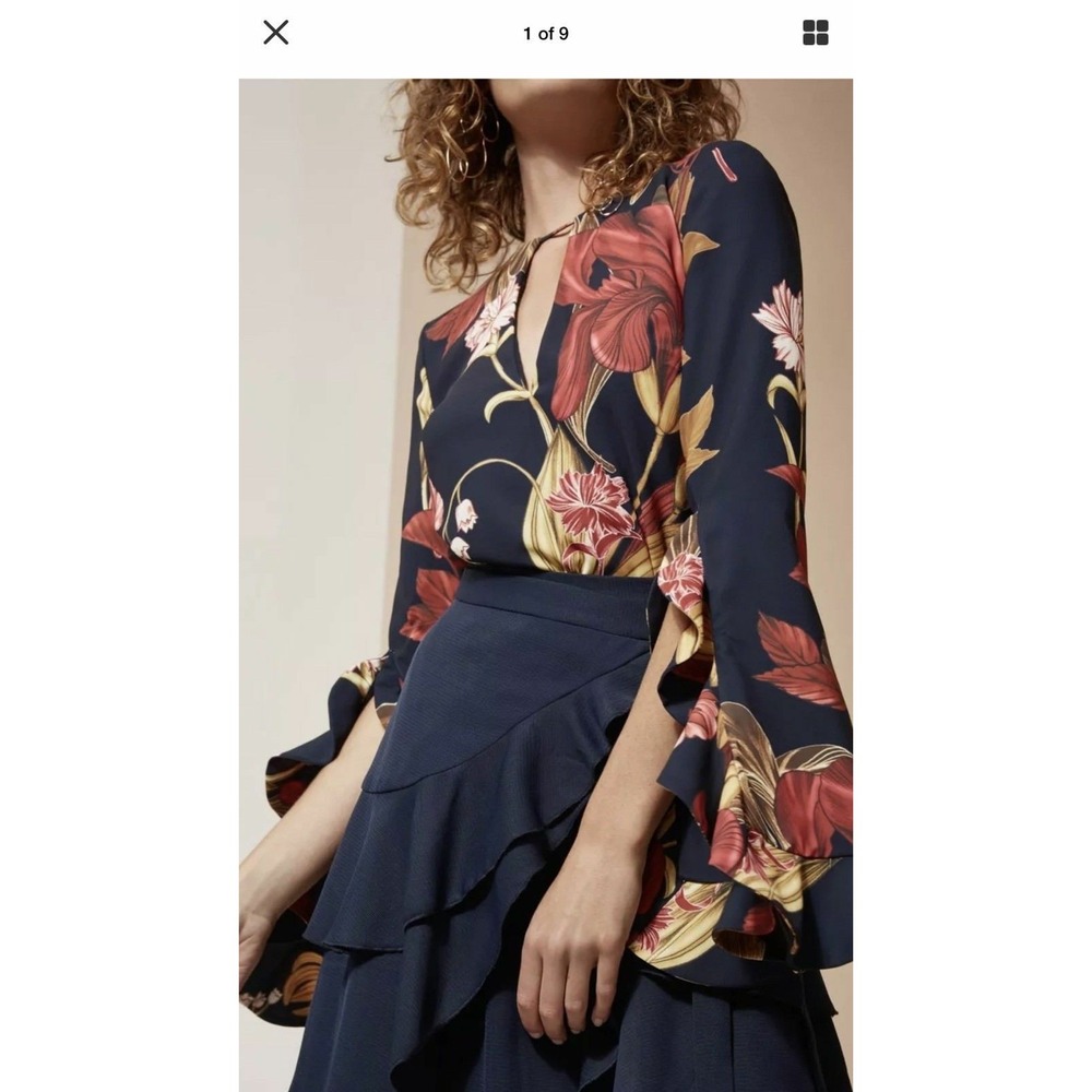 C/MEO COLLECTIVE Gossamer XS Blouse Navy Floral Ruffle Tiered Bell Sleeve NEW